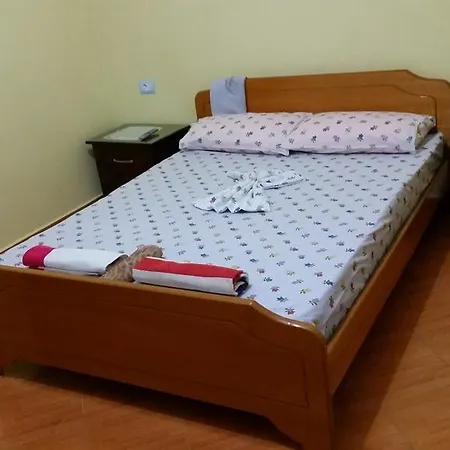 Pensionat Albanian Happines *